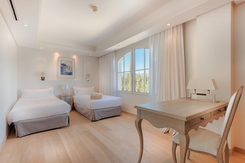 Las Dunas Suites & Apartments Estepona Szoba fotó