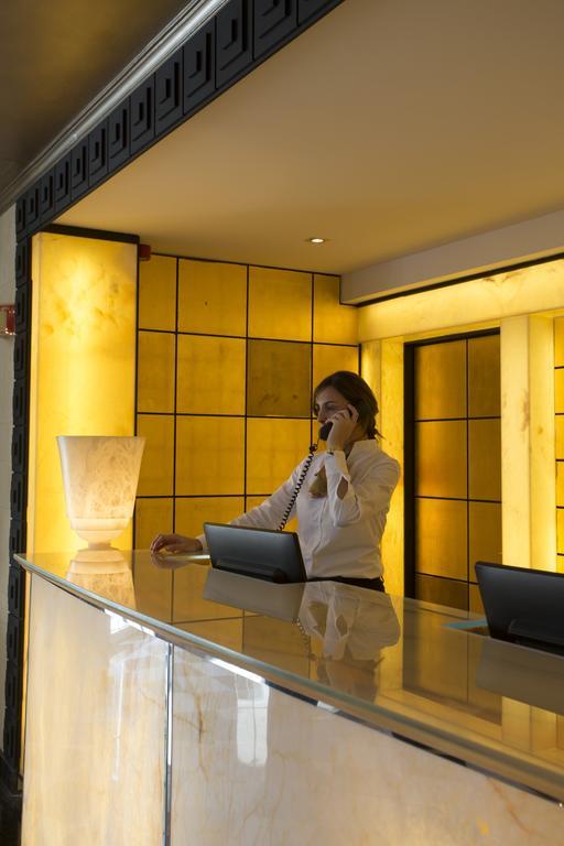 Las Dunas Suites & Apartments Estepona Kültér fotó