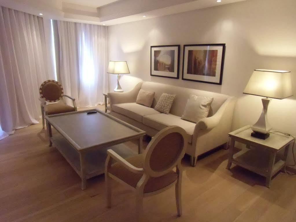 Las Dunas Suites & Apartments Estepona Kültér fotó